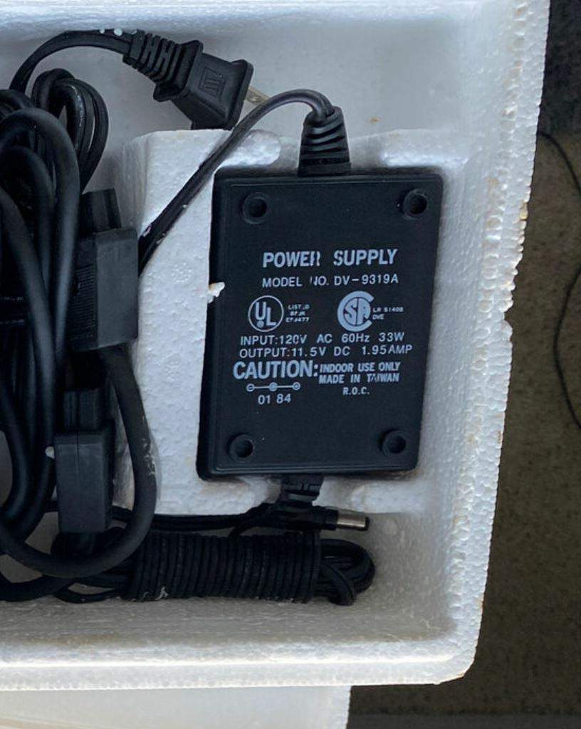 Goobay_110V converter.jpg